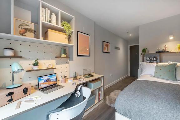 5 bedroom student apartment in Highfields, Leicester