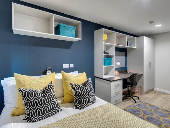 1 bedroom student apartment in City Centre, Stirling