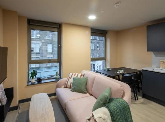 1 bedroom student apartment in Leith, Edinburgh