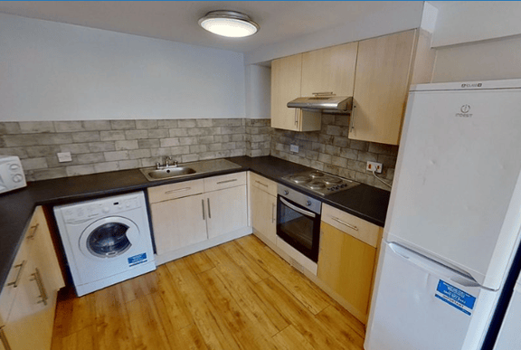 6 bedroom student apartment in City Centre, Nottingham