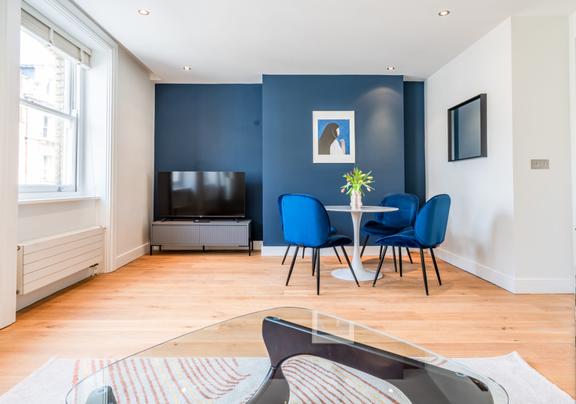 1 bedroom student apartment in Soho, London