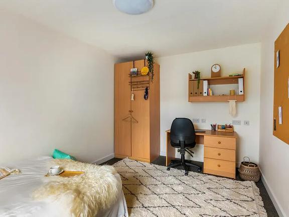 4 bedroom student apartment in Highfield, Sheffield