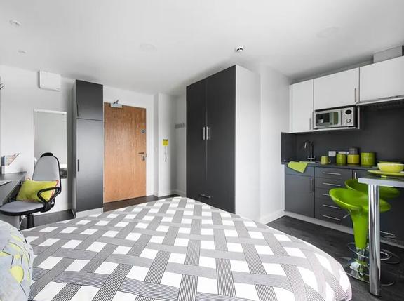 1 bedroom student apartment in City Centre, Southampton