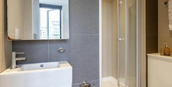 1 bedroom student apartment in City Centre, Nottingham