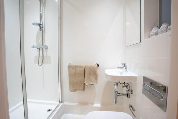 1 bedroom student apartment in Brent Cross, London