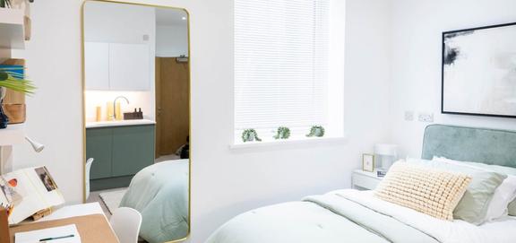 2 bedroom student apartment in Penkhull, Stoke-on-Trent