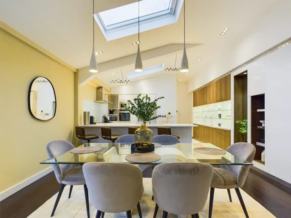 4 bedroom student apartment in Camden, London