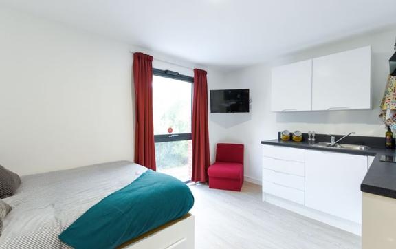 2 bedroom student apartment in Portswood, Southampton