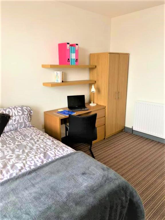 1 bedroom student apartment in Pallion, Sunderland