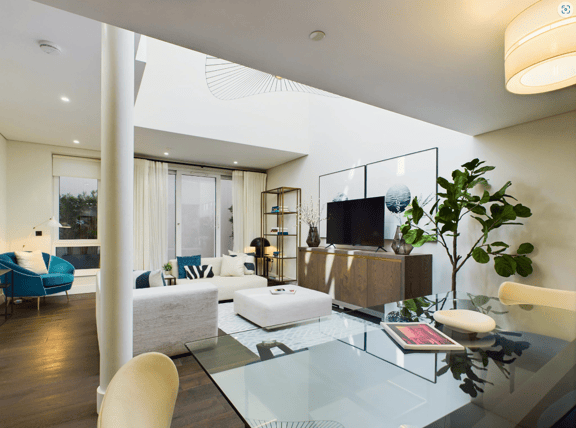 2 bedroom student apartment in Soho, London