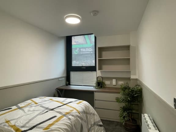 3 bedroom student apartment in Arboretum, Nottingham