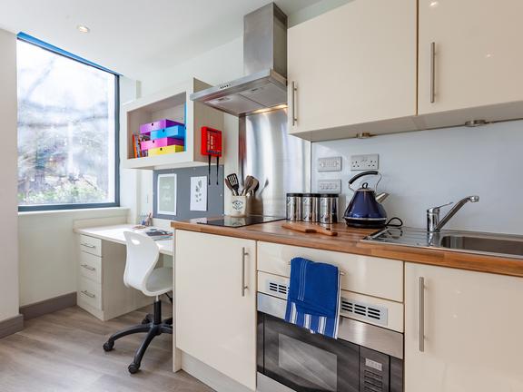 1 bedroom student apartment in Boscombe, Bournemouth