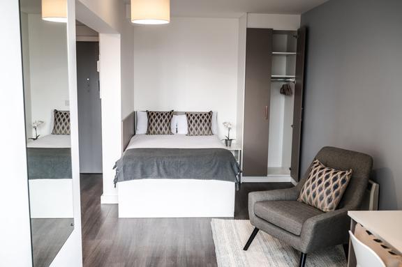 3 bedroom student apartment in Leith, Edinburgh