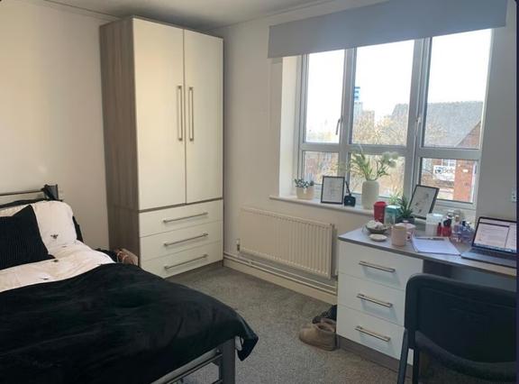 6 bedroom student apartment in Radford, Nottingham