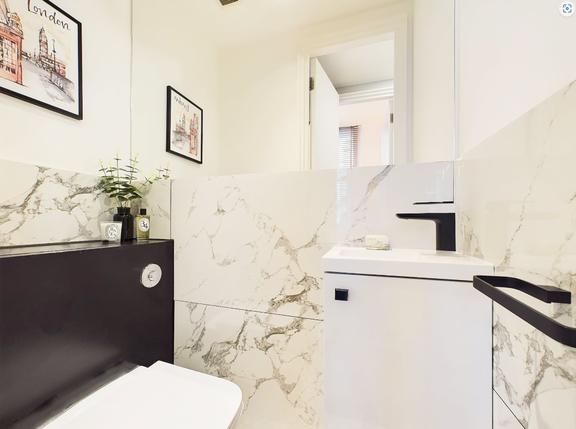 1 bedroom student apartment in Soho, London