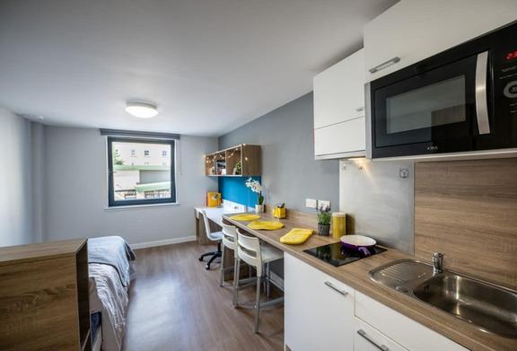 1 bedroom student apartment in Leith, Edinburgh