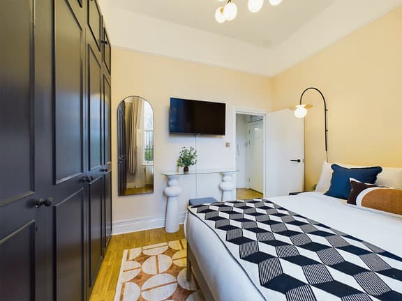 1 bedroom student apartment in Hammersmith & Shepherd's Bush, London
