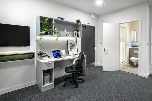 1 bedroom student apartment in Highfields, Leicester