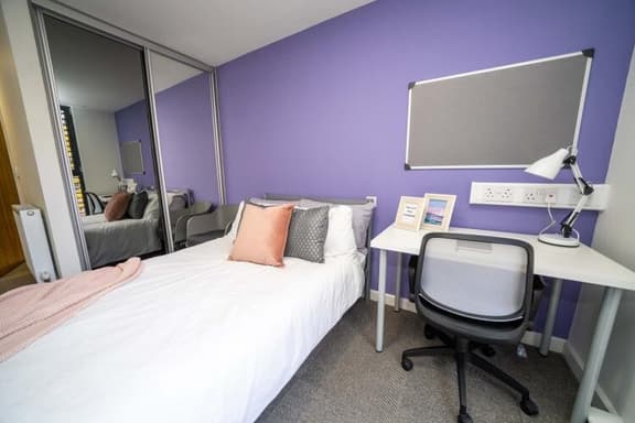 3 bedroom student apartment in City Centre, Sheffield