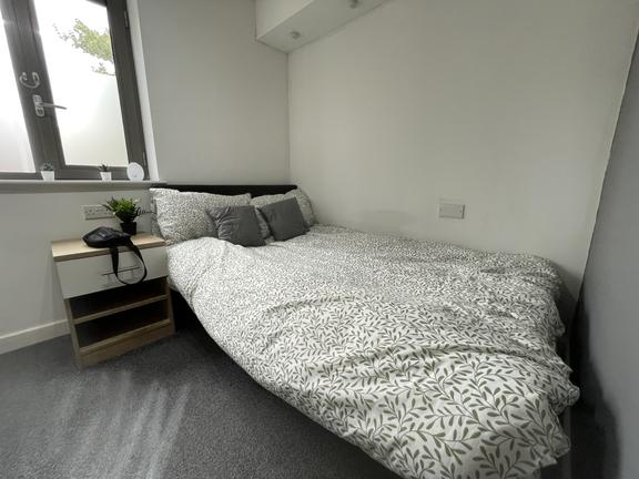 6 bedroom student apartment in City Centre, Nottingham