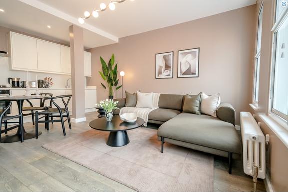 1 bedroom student apartment in Soho, London