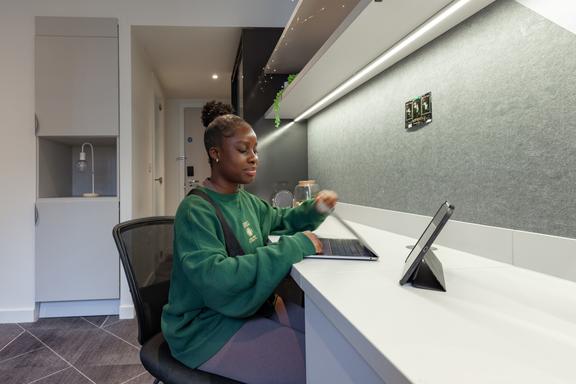 1 bedroom student apartment in City Centre, Birmingham