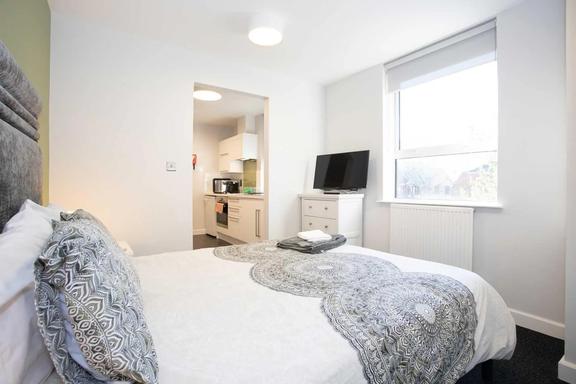1 bedroom student apartment in City Centre, Coventry