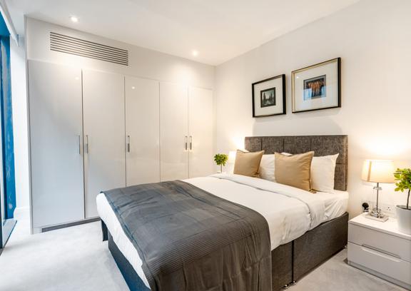 3 bedroom student apartment in Soho, London