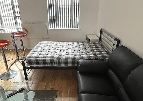 1 bedroom student apartment in City Centre, Leicester