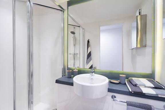 2 bedroom student apartment in City Centre, Sheffield