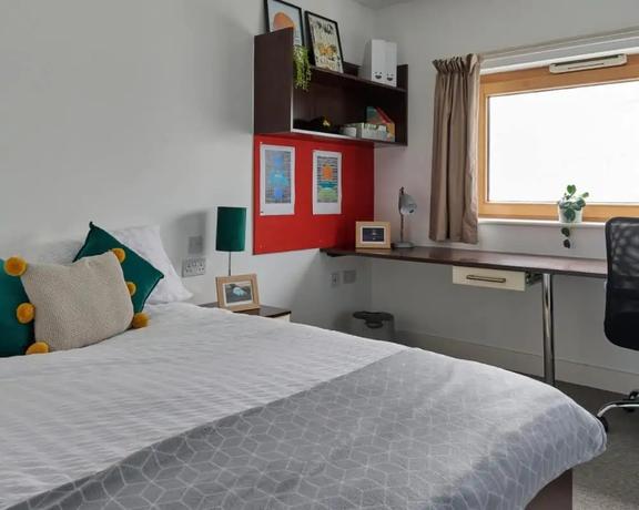 1 bedroom student apartment in Heath Town, Wolverhampton