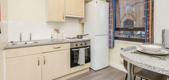 1 bedroom student apartment in Highfield, Sheffield