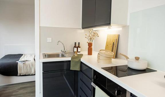 1 bedroom student apartment in City Centre, Canterbury