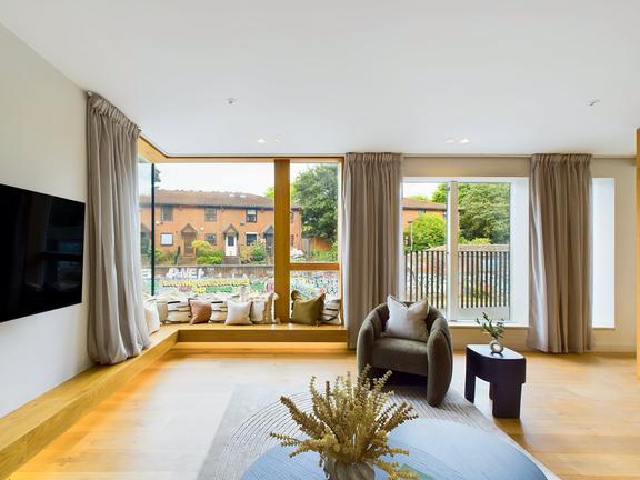 3 bedroom student apartment in Camden, London