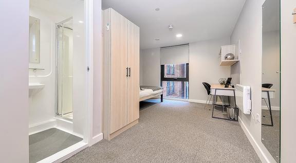 1 bedroom student apartment in City Centre, Sheffield