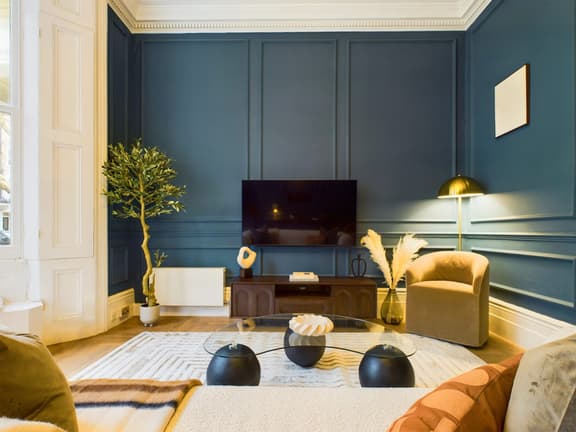 2 bedroom student apartment in Chelsea, London