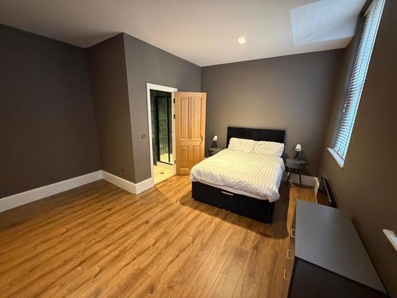 5 bedroom student apartment in City Centre, Nottingham