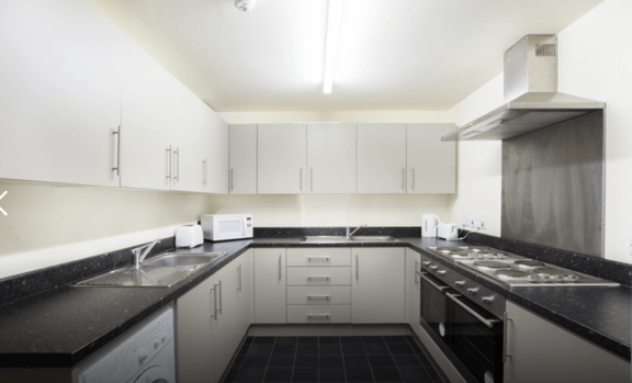1 bedroom student apartment in Newsome, Huddersfield