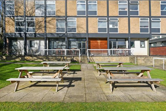 2 bedroom student apartment in Broomhill, Sheffield