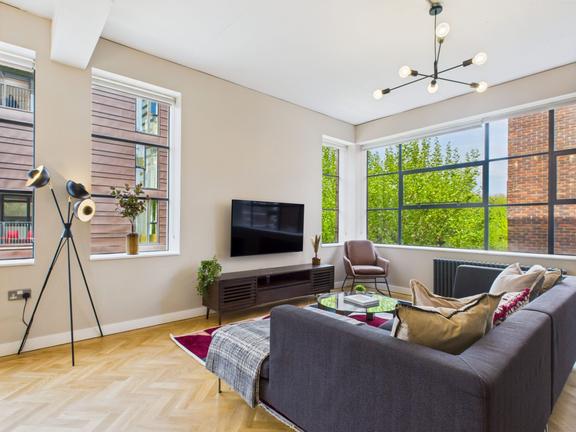 2 bedroom student apartment in Shoreditch, London