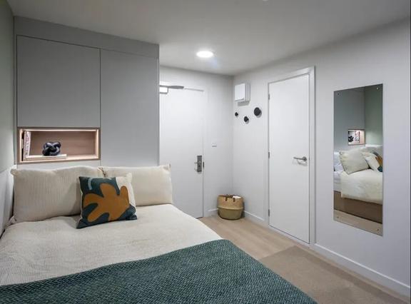 1 bedroom student apartment in Leith, Edinburgh