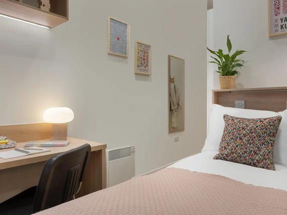 1 bedroom student apartment in City Centre, Norwich