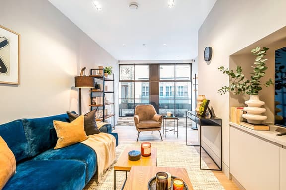 2 bedroom student apartment in Marylebone, London