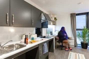 1 bedroom student apartment in Kensington, Liverpool