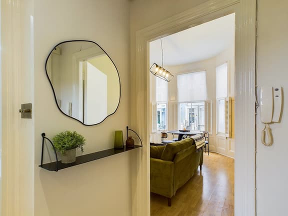 1 bedroom student apartment in Hammersmith & Shepherd's Bush, London