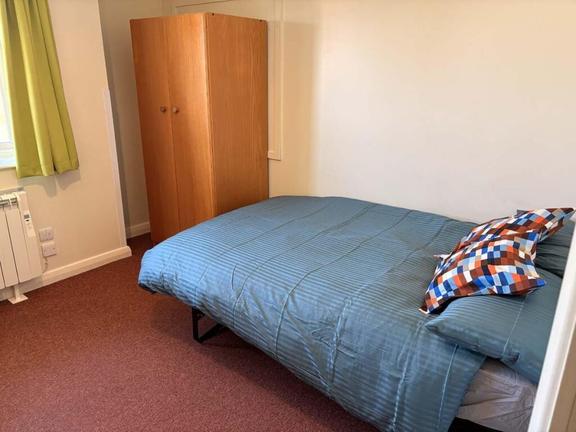 1 bedroom student apartment in City Centre, Canterbury
