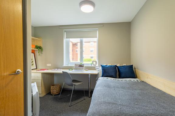 2 bedroom student apartment in Edgbaston, Birmingham