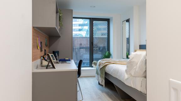 1 bedroom student apartment in City Centre, Bristol