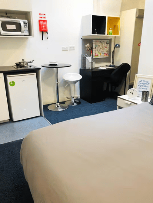 1 bedroom student apartment in City Centre, Coventry