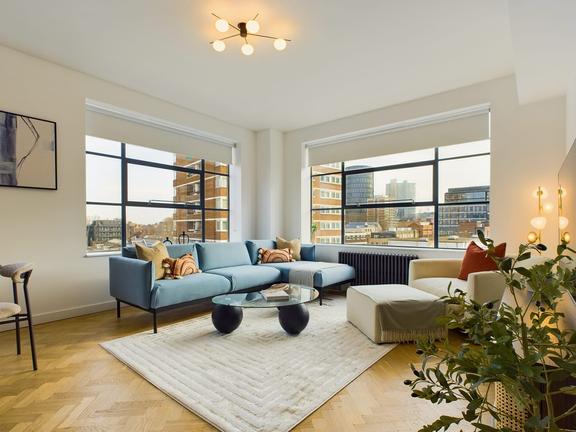 3 bedroom student apartment in Shoreditch, London